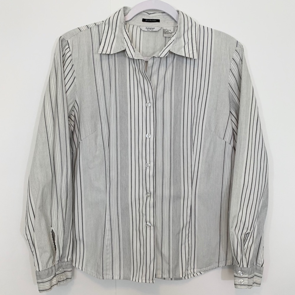 Autograph New York button down Top